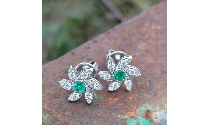 Pendientes oro y diamantes emerald